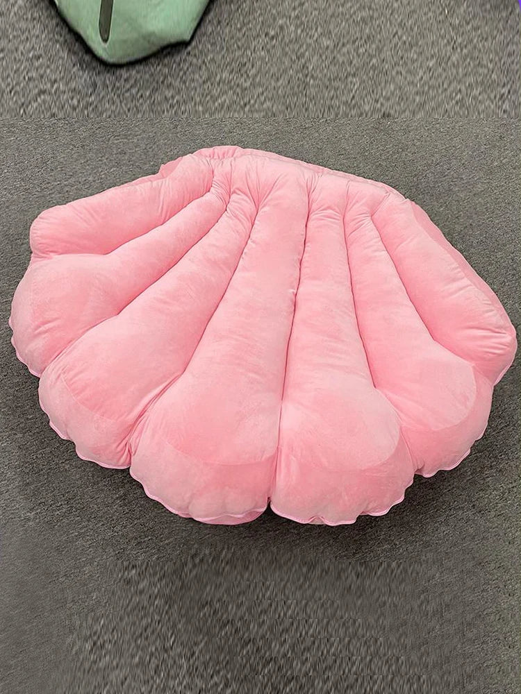 Big Clam Shell Sleeping Bag