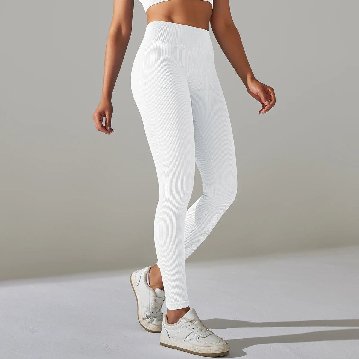 Solid White Women Seamless Leggings